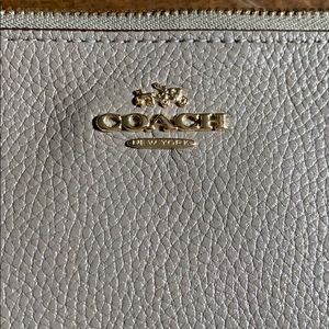 Two-toned Coach wallet/clutch